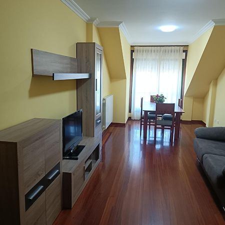 Atico Con 3 Habitaciones En Poio Exterior foto