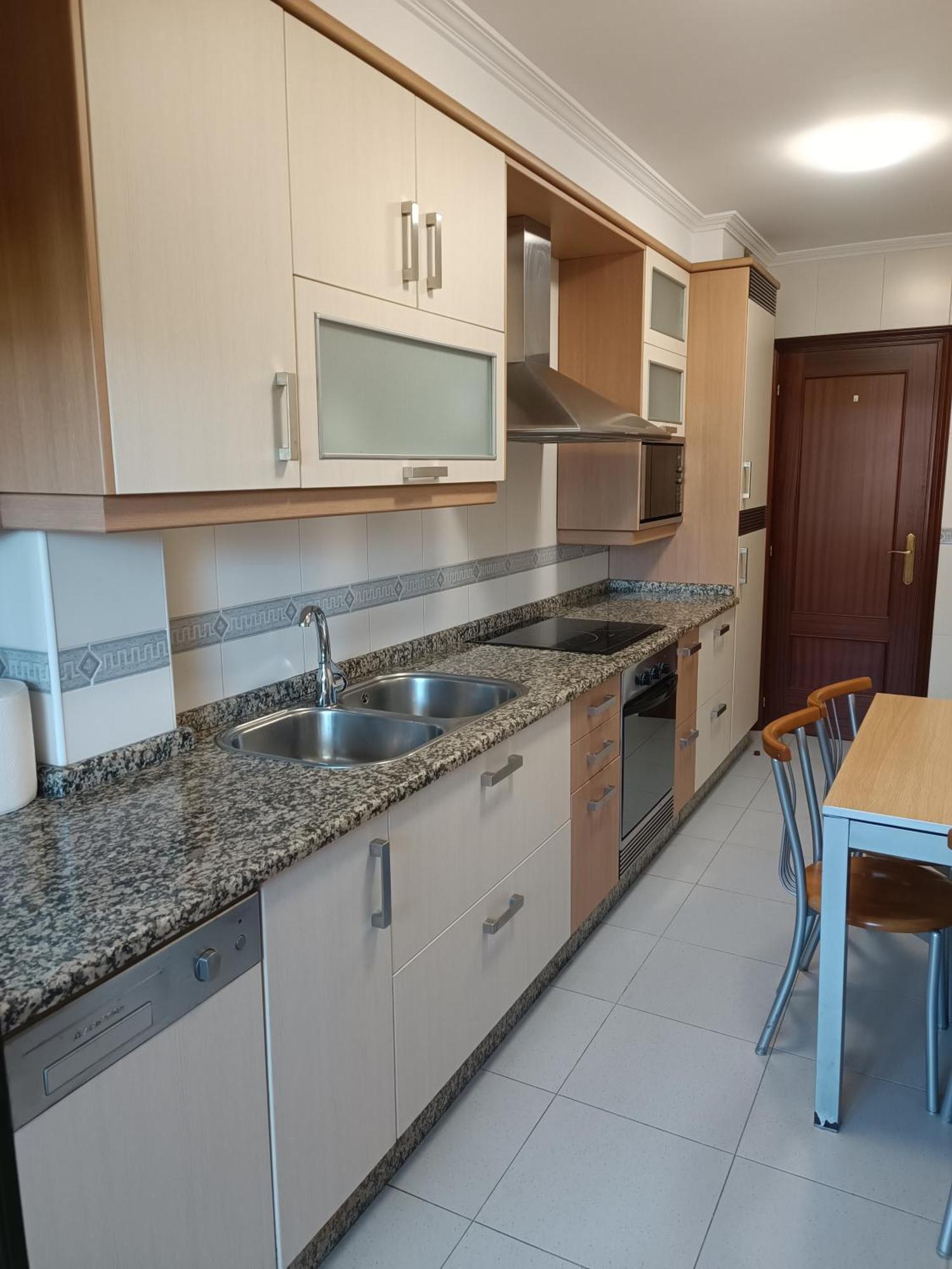 Atico Con 3 Habitaciones En Poio Exterior foto